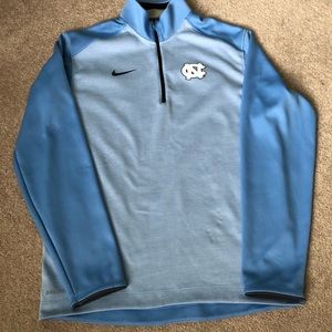 Men’s Nike Dri Fit NC Tarheels Sweatshirt S
